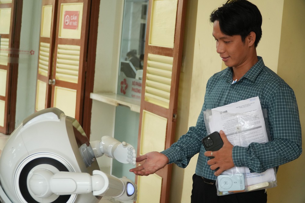 Chung tay xây dựng chính quyền số ở Thành phố Hồ Chí Minh - Ảnh 3.