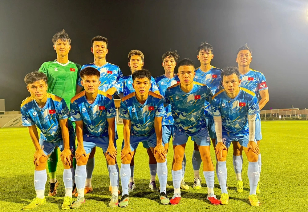 Quốc Việt và Văn Thuận ghi bàn, U23 Việt Nam thua Qatar sau màn rượt đuổi tỷ số - Ảnh 1.
