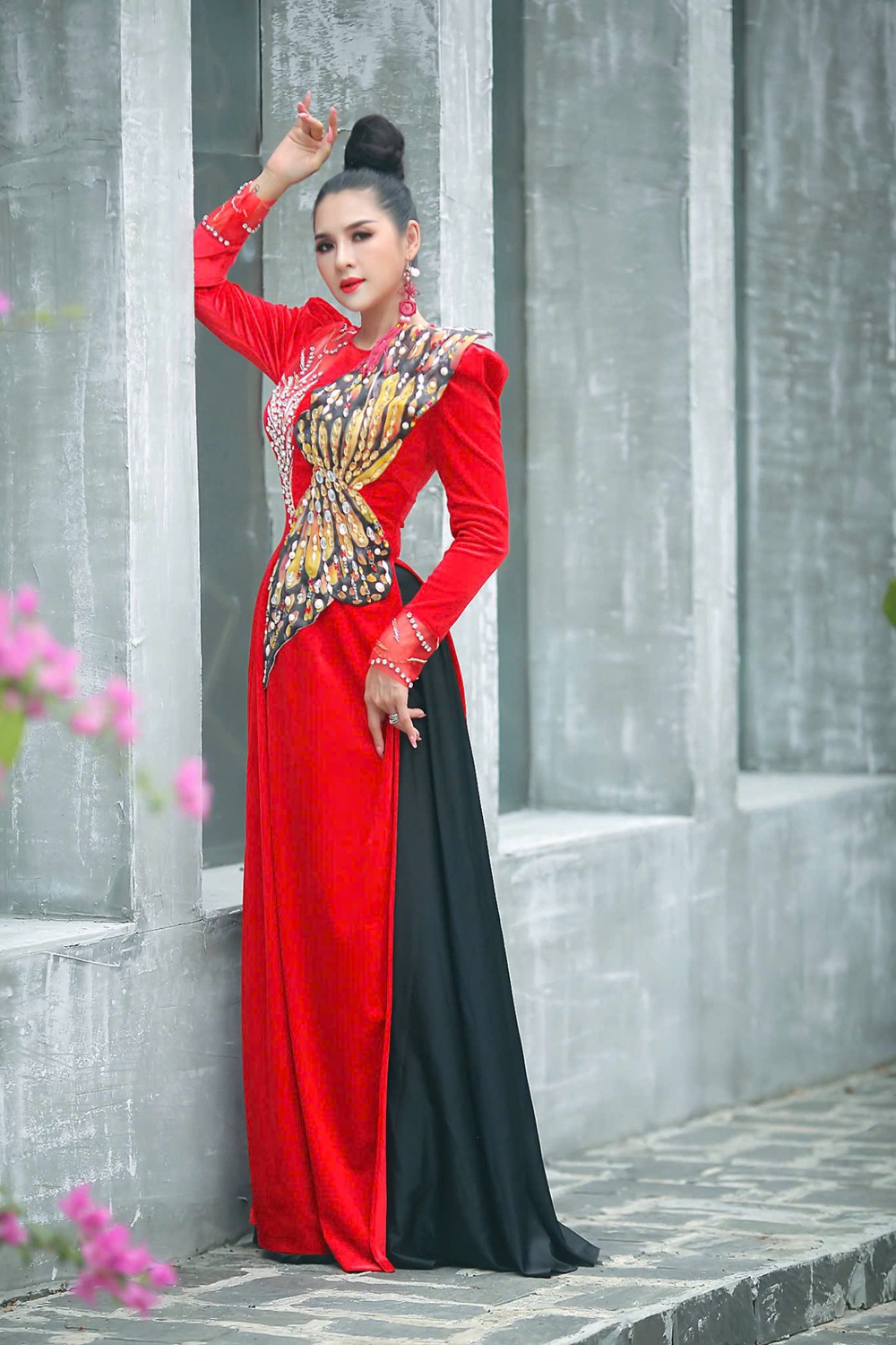 Hoa hậu Thái Nhã Vân lần thứ ba ngồi ghế nóng Miss Business Global 2025  - Ảnh 2.