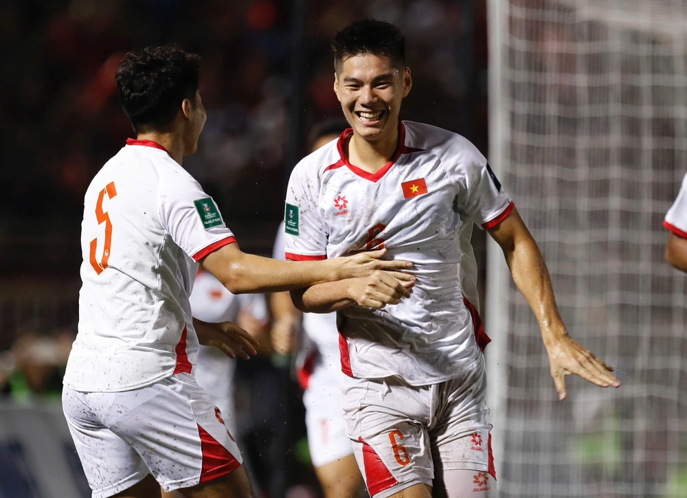 Cục diện bảng F vòng loại Asian Cup 2027: ĐT Việt Nam vẫn lép vế trước Malaysia - Ảnh 1.