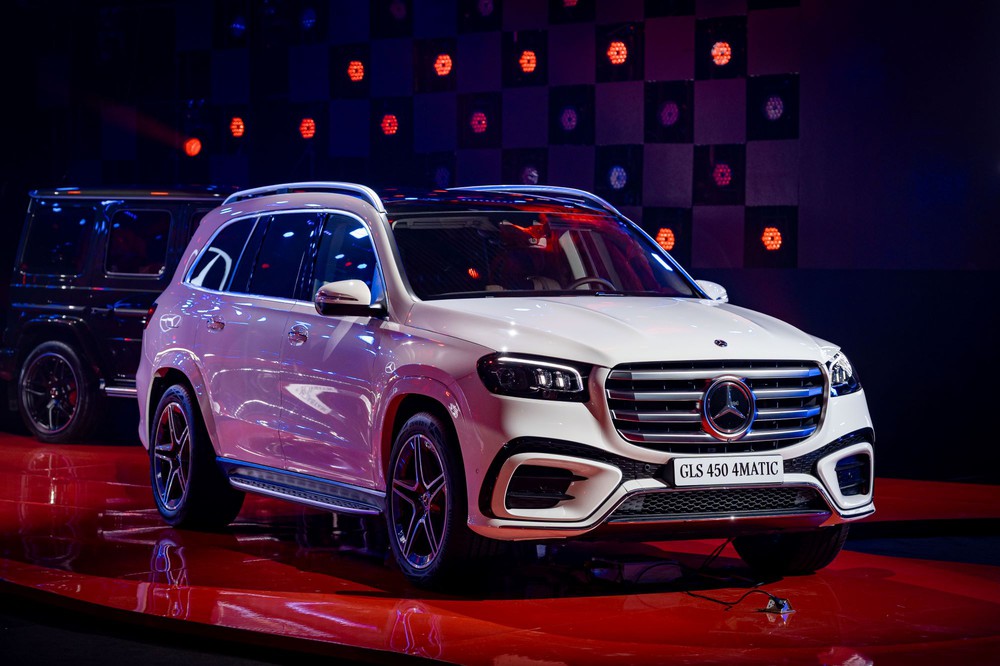 Mercedes-Benz ra mắt GLS 450 Edition 30 giá 6 tỷ tại Việt Nam - Ảnh 1.