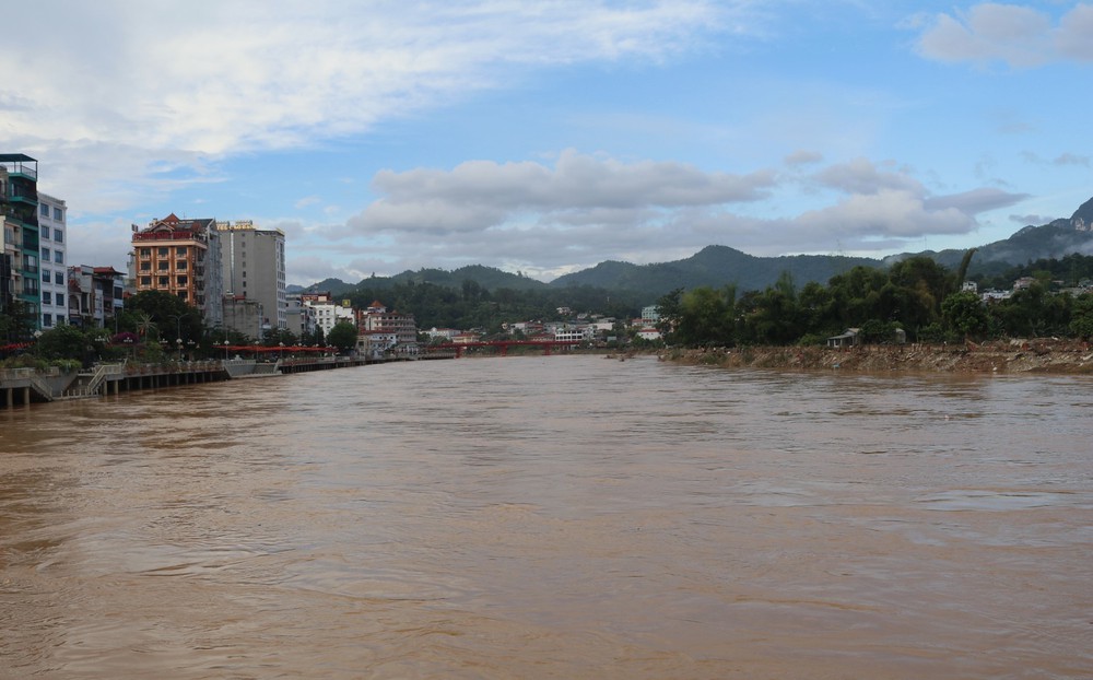 Cảnh báo lũ trên sông ở Cao Bằng - Ảnh 4.