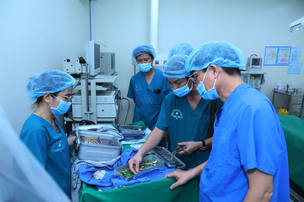 Cần có phương án giữ chân bác sĩ sau đào tạo, tránh &quot;chảy máu chất xám&quot; - Ảnh 3.