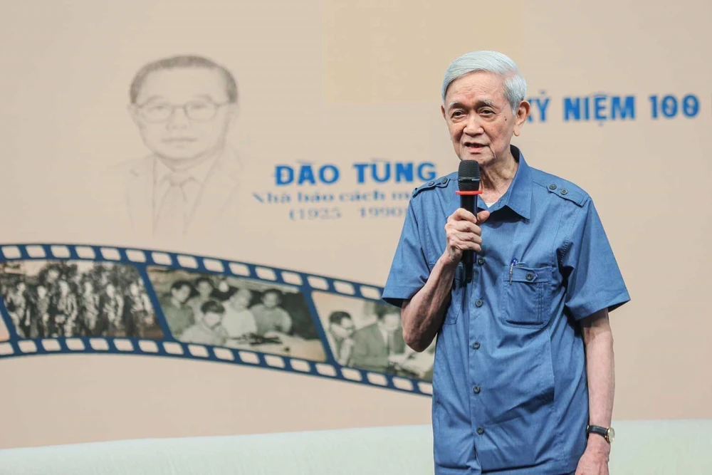 Toạ đàm “Kỷ niệm 100 năm Ngày sinh nhà báo Đào Tùng” - Ảnh 3.