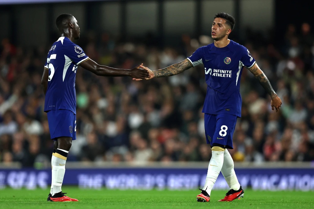 18h30 ngày 18/10, sân City Ground, Nottingham Forest – Chelsea: Chelsea lệ thuộc Enzo - Caicedo thái quá? - Ảnh 1.