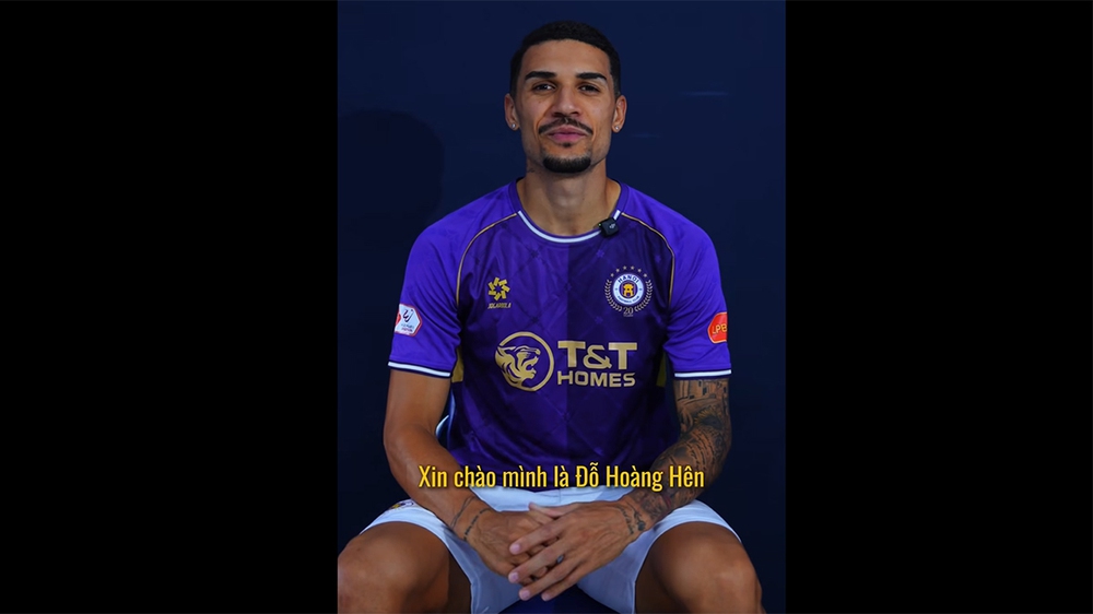 Hà Nội FC gây bất ngờ với clip tạm biệt Hendrio ngay sau khi ngôi sao này có quốc tịch Việt Nam - Ảnh 2.