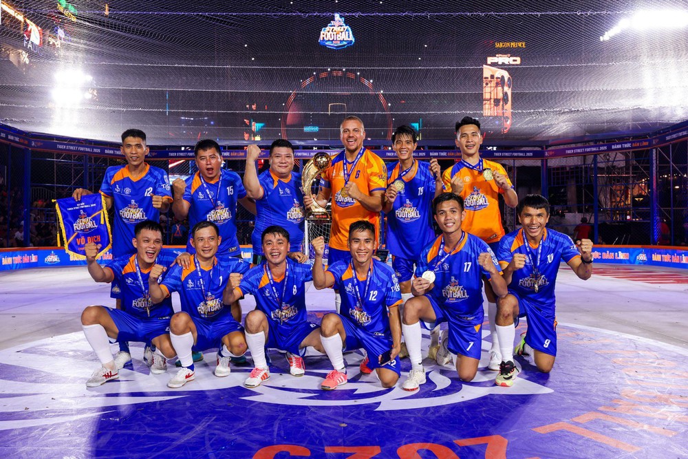 Tiger Street Football 2025 chạm đỉnh huy hoàng: Đại diện miền Trung lên ngôi vô địch toàn quốc - Ảnh 2.