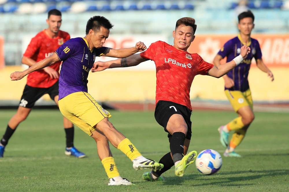 Vòng 7 LPBank V-League 2025/26: Tâm điểm Harry Kewell - Ảnh 1.