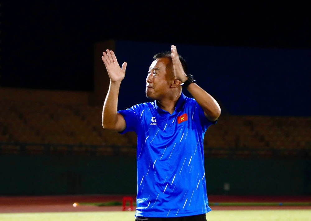 HLV Nhật Bản hài lòng khi U17 Việt Nam lọt vào giải đấu hàng đầu châu Á - Ảnh 2.