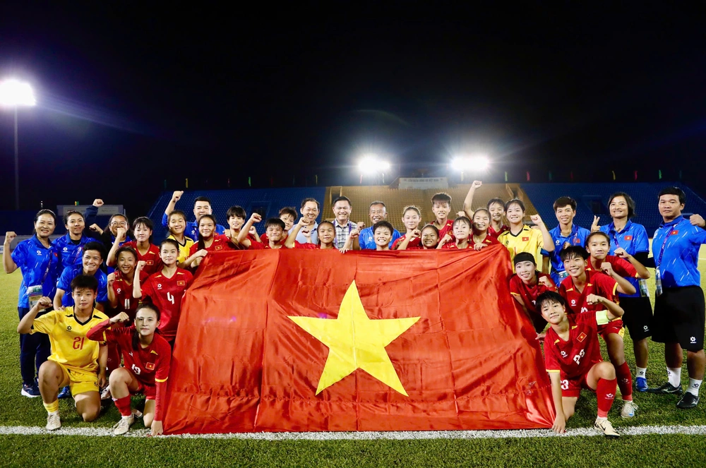 U17 nữ Việt Nam vào VCK châu Á 2026 bằng dấu ấn của &quot;người hùng&quot; Hải Yến và chiến lược của HLV Nhật Bản - Ảnh 2.