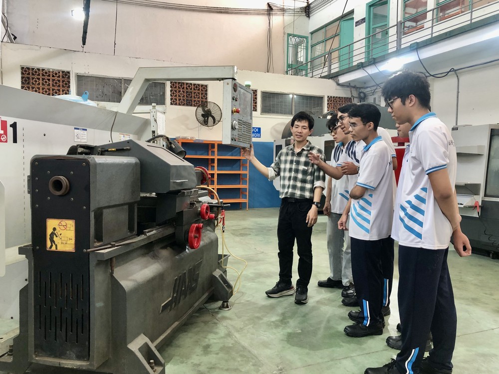 Kỳ vọng xây dựng Thành phố Hồ Chí Minh trở thành trung tâm đổi mới sáng tạo quốc tế - Ảnh 2. Kỳ vọng xây dựng Thành phố Hồ Chí Minh trở thành trung tâm đổi mới sáng tạo quốc tế - Ảnh 2.