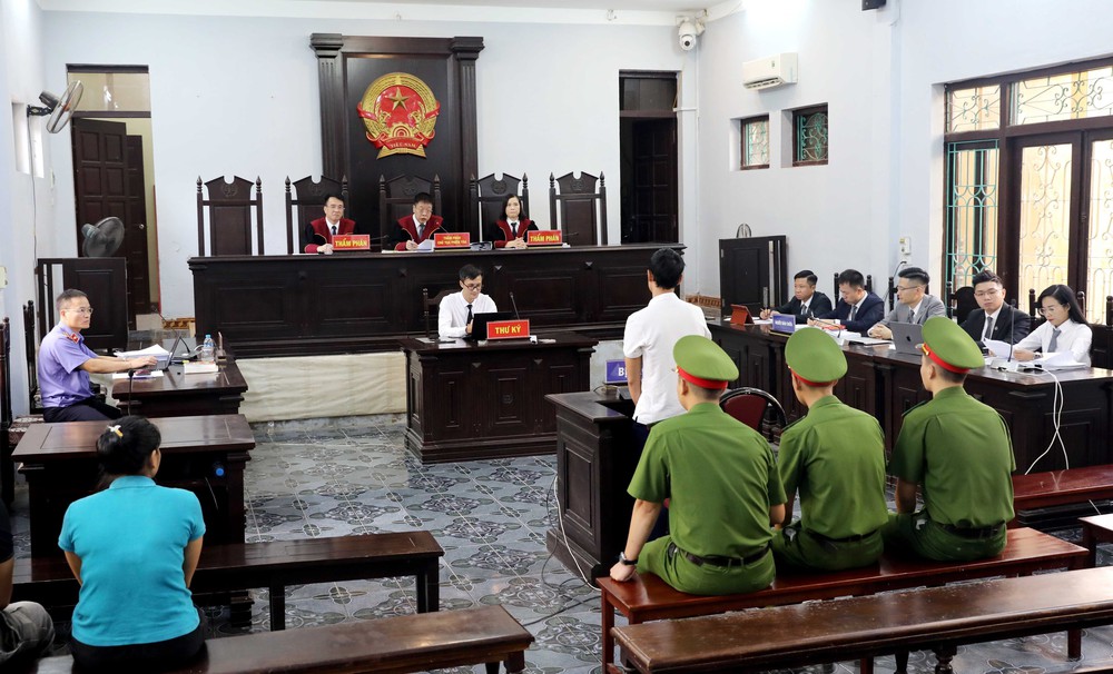 Miễn trách nhiệm hình sự đối với bị cáo Thái Khắc Thành trong vụ án “gà lôi trắng” - Ảnh 2.