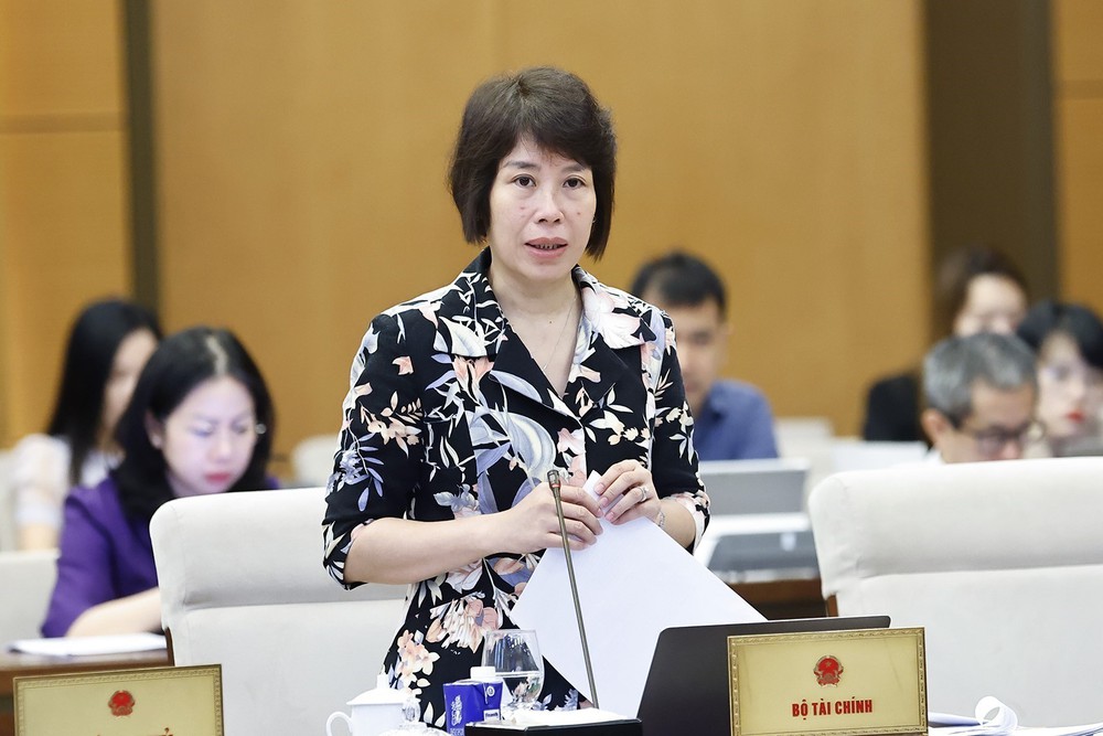 Phiên họp thứ 50 Ủy ban Thường vụ Quốc hội: Giảm số ngành nghề đầu tư kinh doanh có điều kiện, tạo thuận lợi cho nhà đầu tư - Ảnh 2.