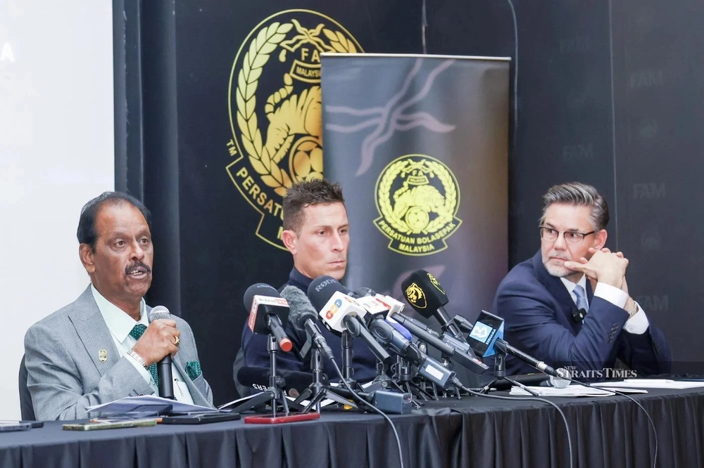 Dấu hỏi lớn ở cuộc họp báo của bóng đá Malaysia sau án phạt từ FIFA - Ảnh 1.