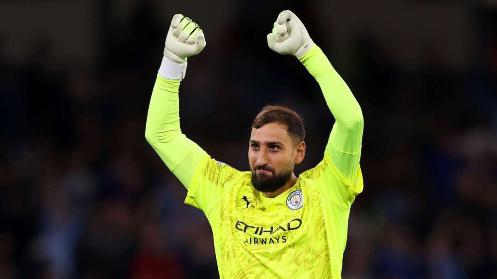 Man City thủ chắc hơn từ khi có Donnarumma - Ảnh 1.