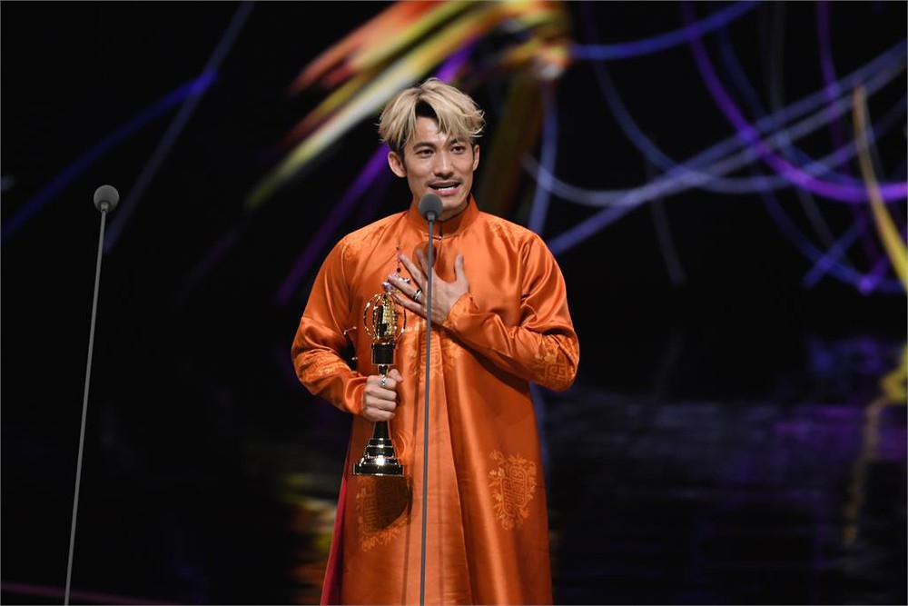 Liên Bỉnh Phát: Từ ngôi sao gameshow trở thành Thị đế giải Kim Chung  - Ảnh 1.