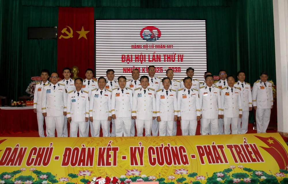 Đại hội Đảng bộ các cấp: Dân chủ, trách nhiệm, khí thế mới - Ảnh 7.