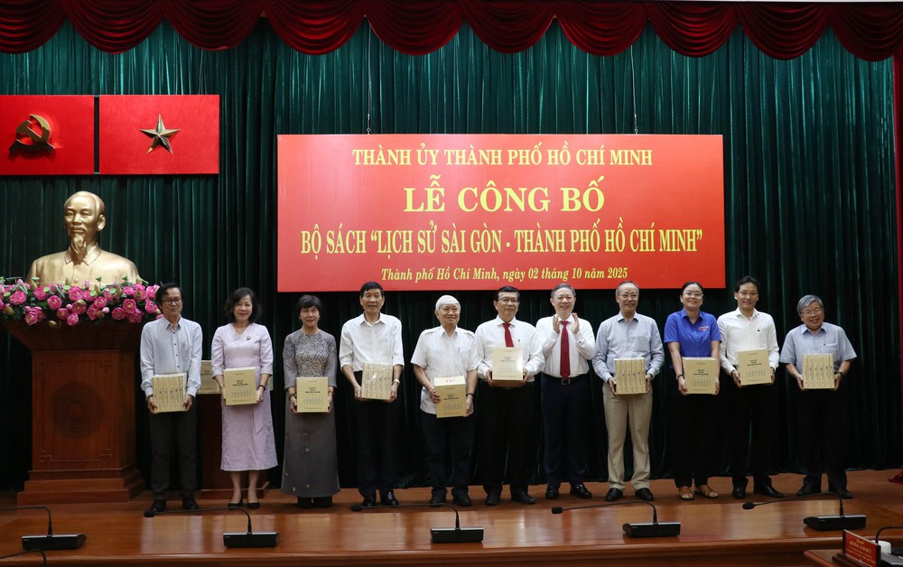 Công bố Bộ sách “Lịch sử Sài Gòn - Thành phố Hồ Chí Minh” - Ảnh 4.