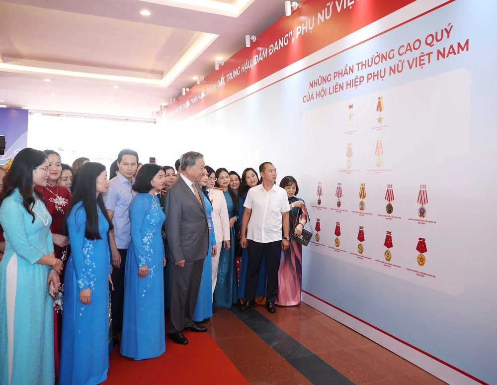 Tổng Bí thư Tô Lâm dự Lễ kỷ niệm 95 năm ngày thành lập Hội Liên hiệp Phụ nữ Việt Nam - Ảnh 5.