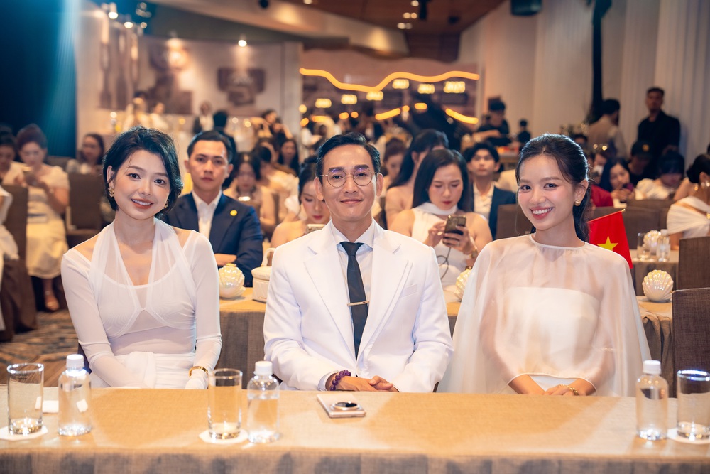 Hứa Vĩ Văn tự hào về hương thơm và tinh thần thương hiệu Việt - Ảnh 2.