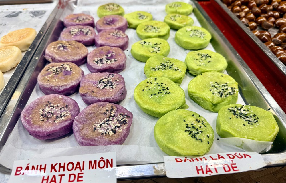 Ngày hội bánh dân gian Nam Bộ “Hương sắc An Giang” - Ảnh 6. Ngày hội bánh dân gian Nam Bộ “Hương sắc An Giang” - Ảnh 6.