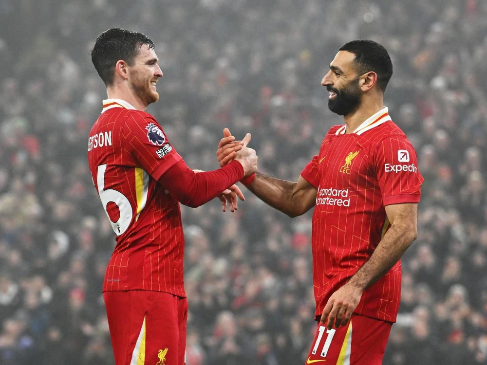 Champions League, 02h00 ngày 23/10, sân Deutsche Bank Park, Eintracht Frankfurt – Liverpool: Arne Slot cần làm gì để vực dậy Liverpool? - Ảnh 1.