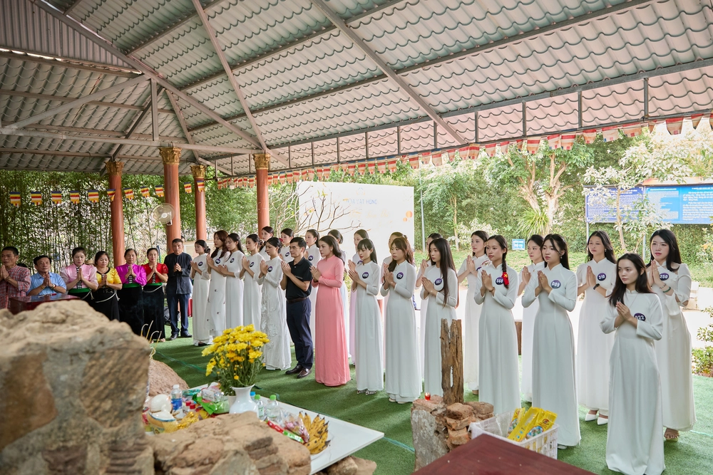 Top 30 Hoa hậu Du lịch Dân tộc Việt Nam khám phá văn hoá Mộc Châu - Ảnh 2. Top 30 Hoa hậu Du lịch Dân tộc Việt Nam khám phá văn hoá Mộc Châu - Ảnh 2.