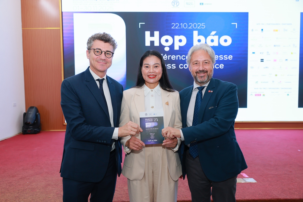 Photo Hanoi'25 - Biennale nhiếp ảnh quốc tế trở lại ấn tượng - Ảnh 1.