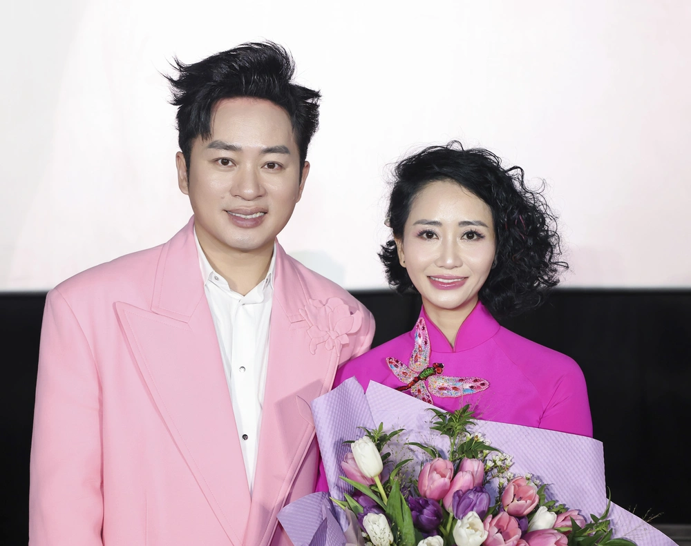 Nhạc sĩ Nhuận Phú - &quot;chạm vào&quot; ký ức Hà Nội bằng âm nhạc - Ảnh 2.
