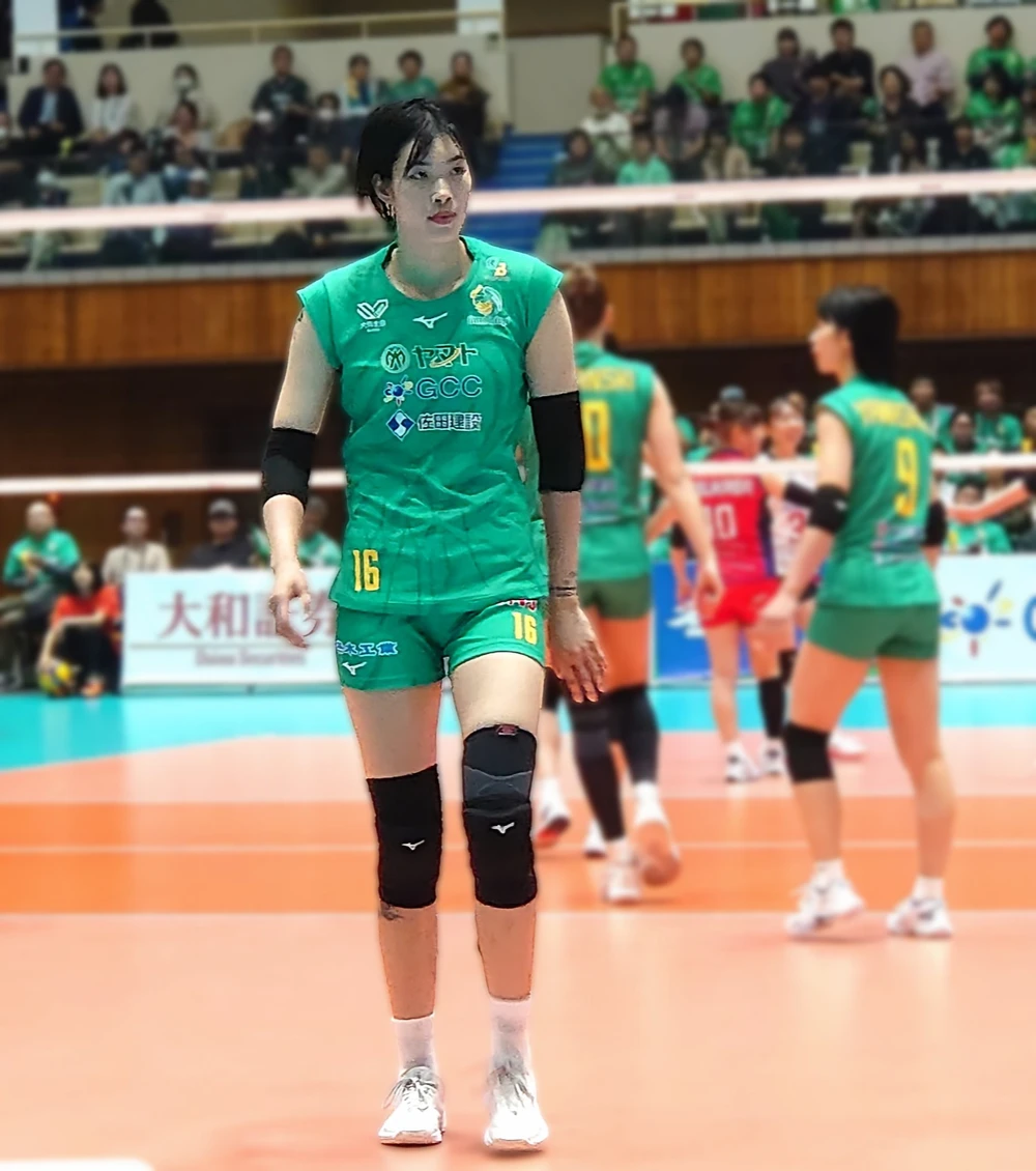 Tin nóng thể thao sáng 22/10: Thi đấu xuất sắc, Trần Thị Thanh Thúy xếp trên đội trưởng ĐT Thái Lan tại 'cường quốc bóng chuyền' - Ảnh 1.