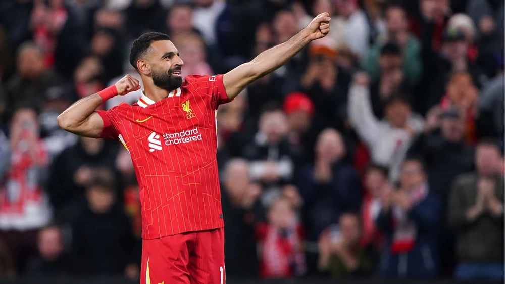 CĐV Liverpool phẫn nộ với ngôi sao đội bóng - Ảnh 3.