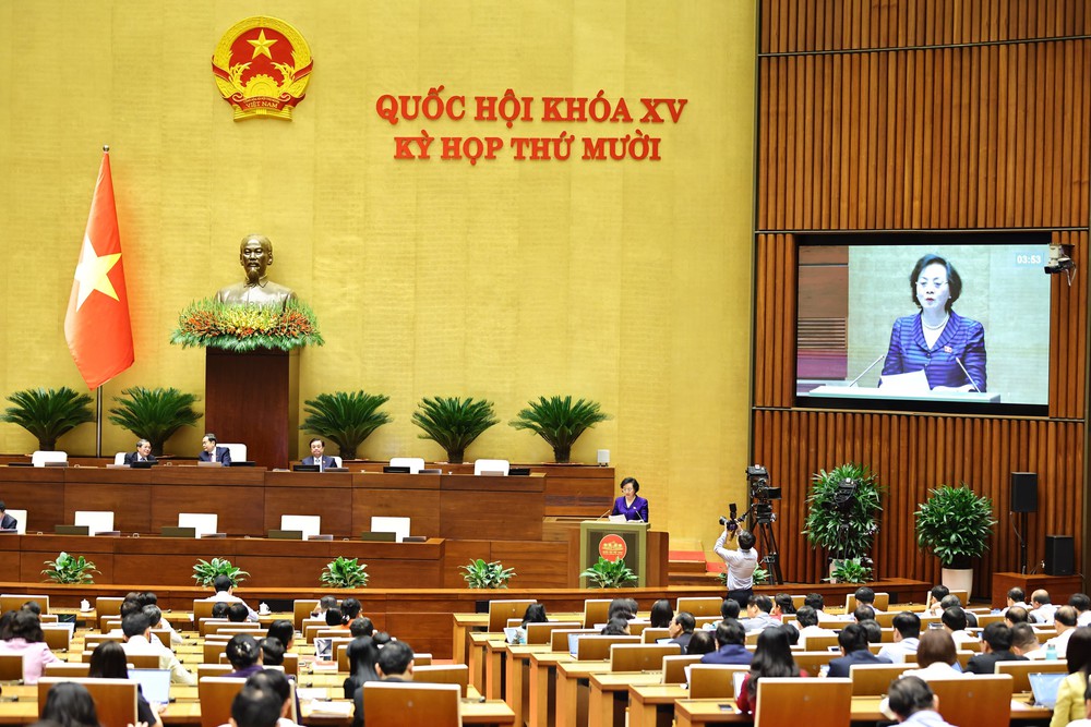 Kỳ họp thứ 10, Quốc hội khóa XV: Đổi mới việc tuyển dụng, sử dụng, quản lý viên chức theo vị trí việc làm - Ảnh 1.