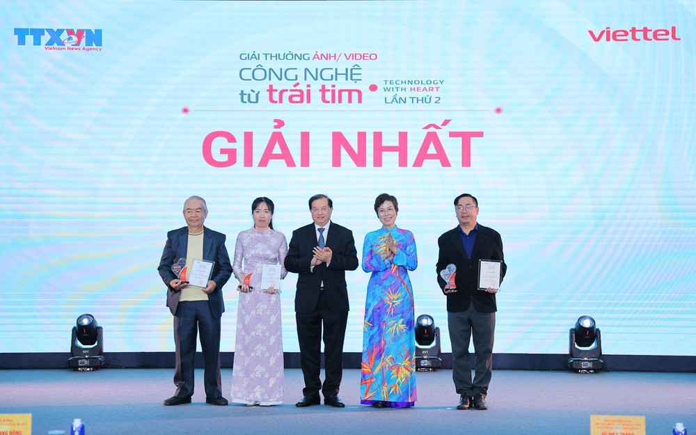 Giải thưởng &quot;Công nghệ từ trái tim&quot; lần thứ 2: Thổi bùng khát vọng công nghệ - Ảnh 1.