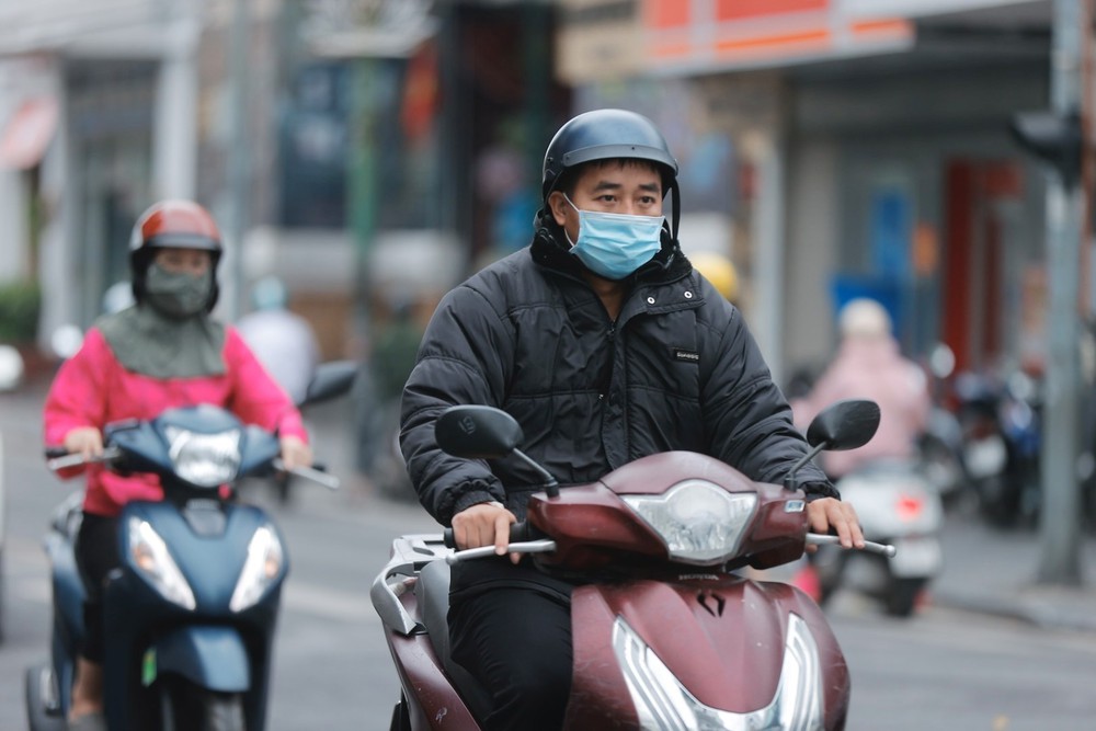 Hà Nội đón gió lạnh đầu mùa - Ảnh 6.