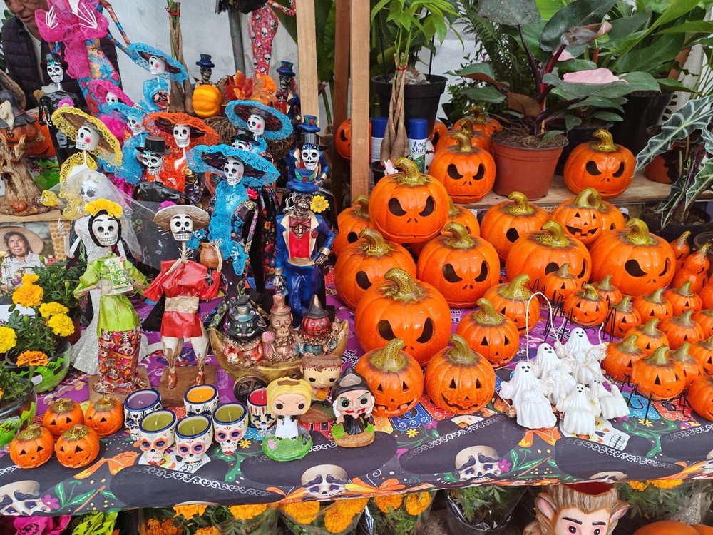 Mexico: Lễ hội “Ngày người chết” - Ảnh 6. Mexico: Lễ hội “Ngày người chết” - Ảnh 6.