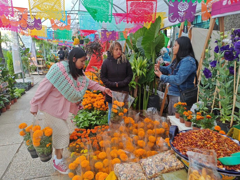 Mexico: Lễ hội “Ngày người chết” - Ảnh 2. Mexico: Lễ hội “Ngày người chết” - Ảnh 2.