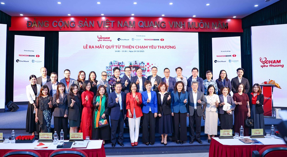 Ra mắt quỹ từ thiện &quot;Chạm yêu thưogn&quot;: Nền tảng số minh bạch, bền vững - Ảnh 6.