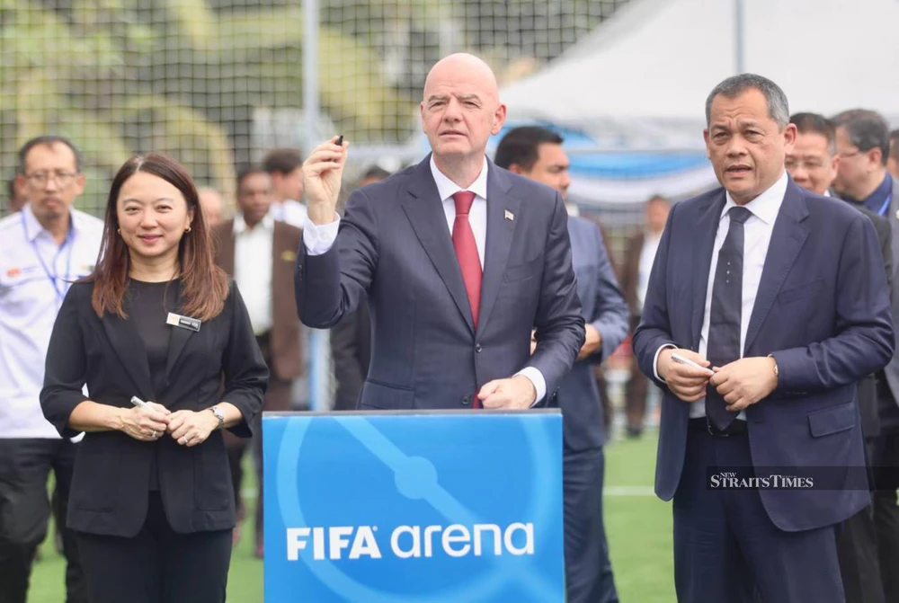 Bóng đá Malaysia hưởng lợi nhờ FIFA với dự án 400 tỷ - Ảnh 1. Bóng đá Malaysia hưởng lợi nhờ FIFA với dự án 400 tỷ - Ảnh 1.