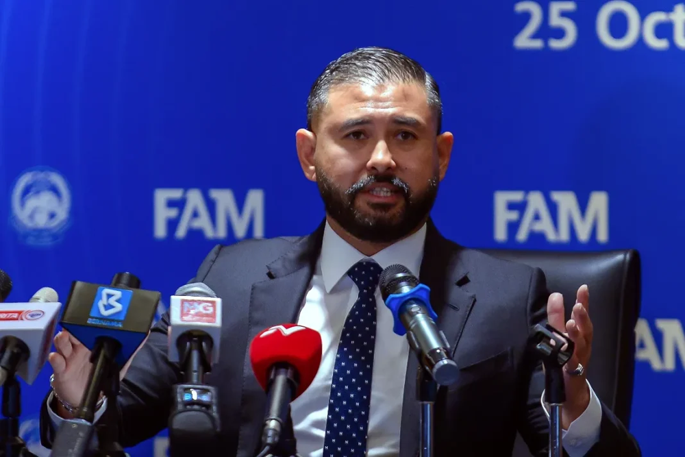 Nhân vật quyền lực của bóng đá Malaysia: ‘AFC khẳng định  LĐBĐ Việt Nam không khiếu nại về 7 cầu thủ nhập tịch’ - Ảnh 1. Nhân vật quyền lực của bóng đá Malaysia: ‘AFC khẳng định  LĐBĐ Việt Nam không khiếu nại về 7 cầu thủ nhập tịch’ - Ảnh 1.