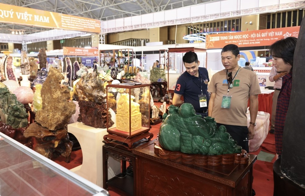 Hội chợ mùa Thu lần thứ nhất - năm 2025 - Ảnh 6. Hội chợ mùa Thu lần thứ nhất - năm 2025 - Ảnh 6.