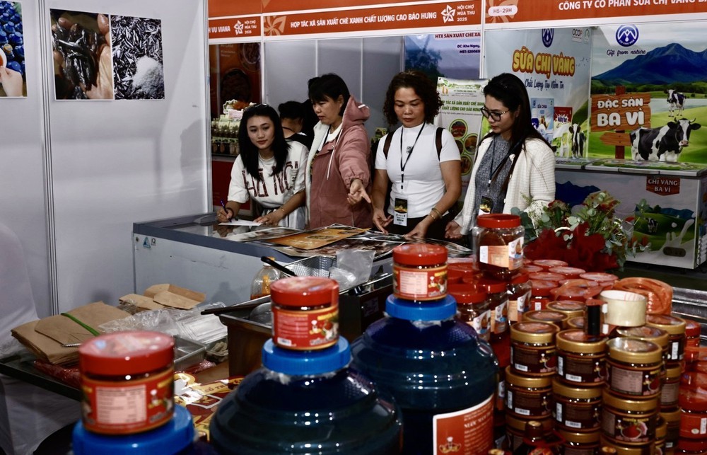 Hội chợ mùa Thu lần thứ nhất - năm 2025 - Ảnh 9. Hội chợ mùa Thu lần thứ nhất - năm 2025 - Ảnh 9.