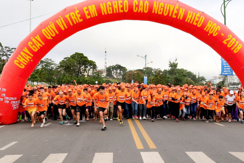 Marathon Liên Minh mở rộng 2025: “Mỗi bước chân - Một ước mơ” - Ảnh 2. Marathon Liên Minh mở rộng 2025: “Mỗi bước chân - Một ước mơ” - Ảnh 2.