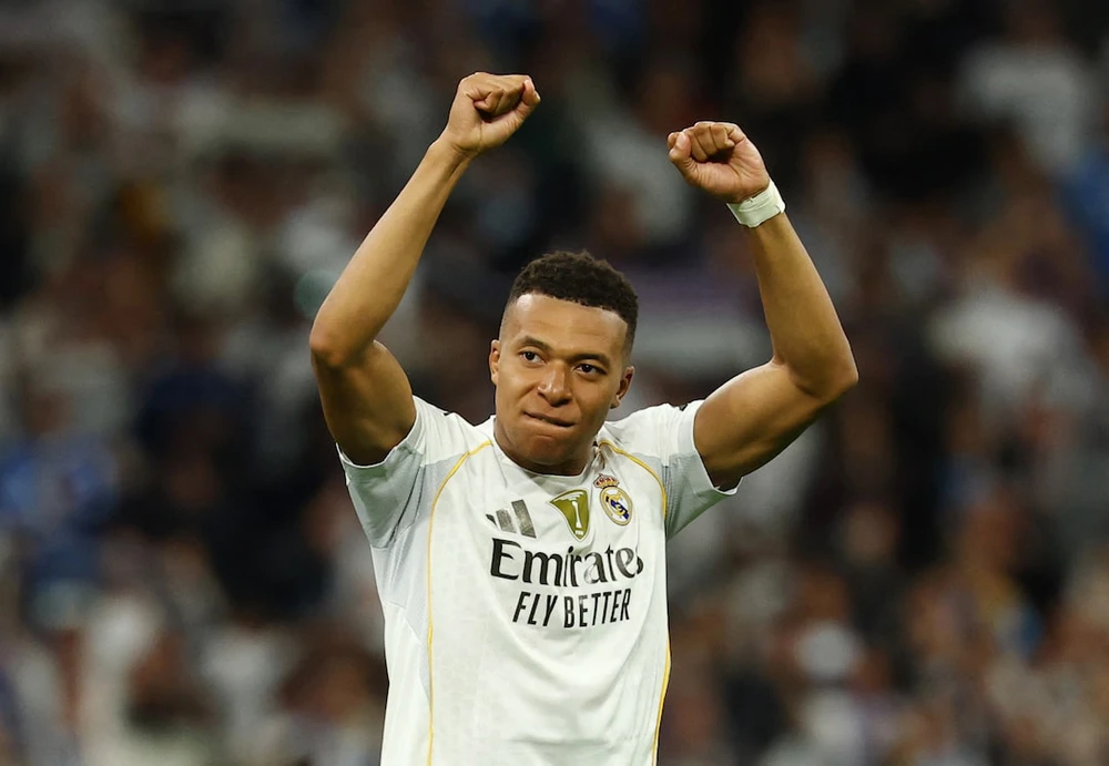 Real Madrid hạ gục Barca ở El Clasico: Nghệ thuật chiến thắng của Xabi Alonso - Ảnh 3. Alonso