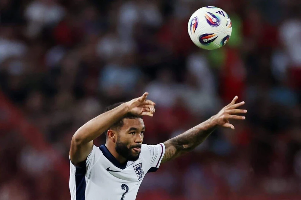 World Cup sẽ có thay đổi đáng kể về VAR và ném biên cũng sẽ bị hạn chế? - Ảnh 2. World Cup sẽ có thay đổi đáng kể về VAR và ném biên cũng sẽ bị hạn chế? - Ảnh 2.