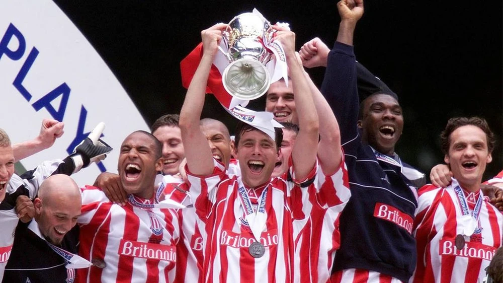 Pep Guardiola "chỉ trích" sự bùng nổ của các tình huống bóng chết ở Ngoại hạng Anh  - Ảnh 2. Pep Guardiola "chỉ trích" sự bùng nổ của các tình huống bóng chết ở Ngoại hạng Anh  - Ảnh 2.