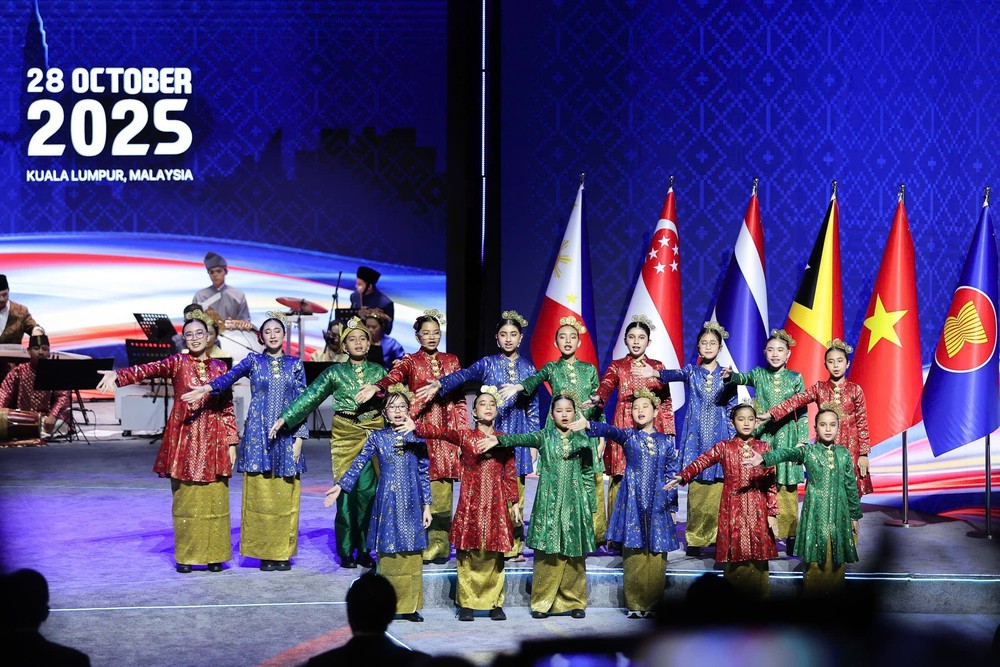 Bế mạc Hội nghị Cấp cao ASEAN lần thứ 47 - Ảnh 6. Bế mạc Hội nghị Cấp cao ASEAN lần thứ 47 - Ảnh 6.