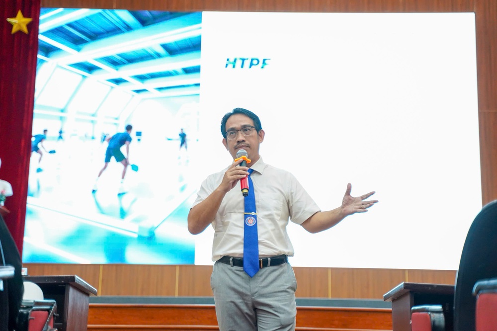 Pickleball TP.HCM mở lớp huấn luyện viên và trọng tài năm 2025 - Ảnh 2. Pickleball TP.HCM mở lớp huấn luyện viên và trọng tài năm 2025 - Ảnh 2.
