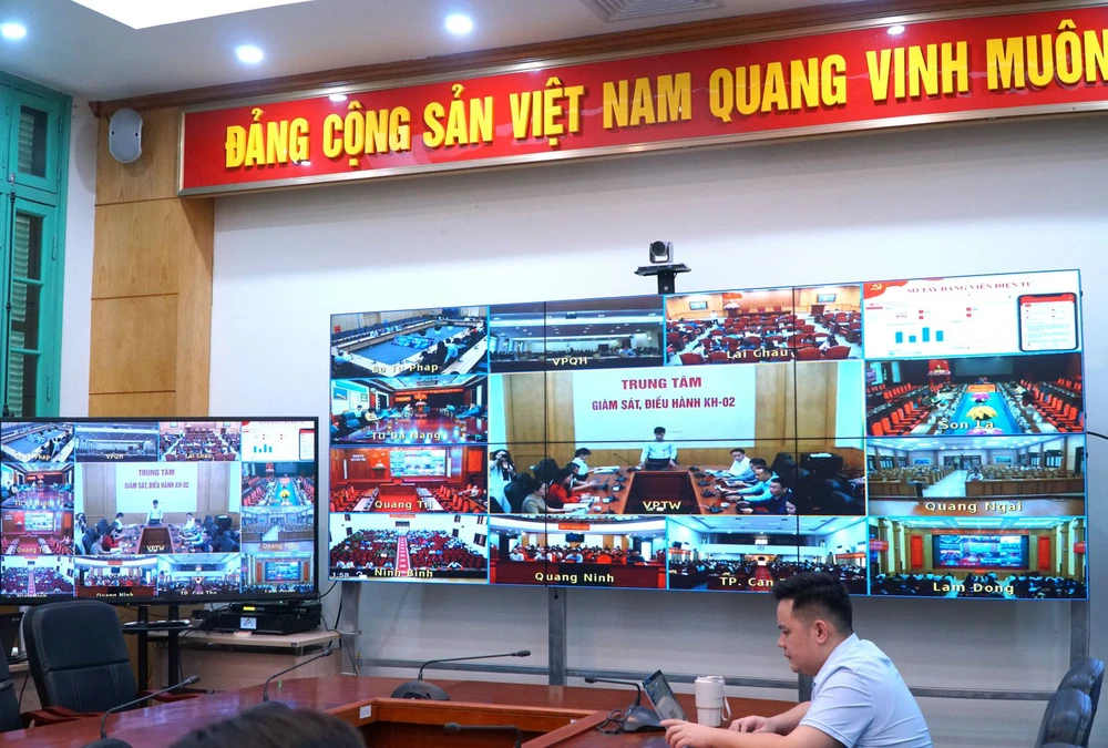 Tập huấn ứng dụng Sổ tay đảng viên điện tử trong toàn Đảng - Ảnh 2. Tập huấn ứng dụng Sổ tay đảng viên điện tử trong toàn Đảng - Ảnh 2.