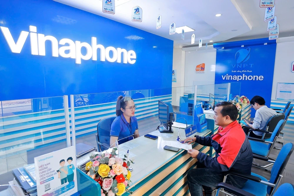 Kỳ họp thứ 10, Quốc hội khóa XV: Định hình rõ hơn hình ảnh Việt Nam trong kỷ nguyên mới là quốc gia số, quốc gia xanh - Ảnh 1. Kỳ họp thứ 10, Quốc hội khóa XV: Định hình rõ hơn hình ảnh Việt Nam trong kỷ nguyên mới là quốc gia số, quốc gia xanh - Ảnh 1.