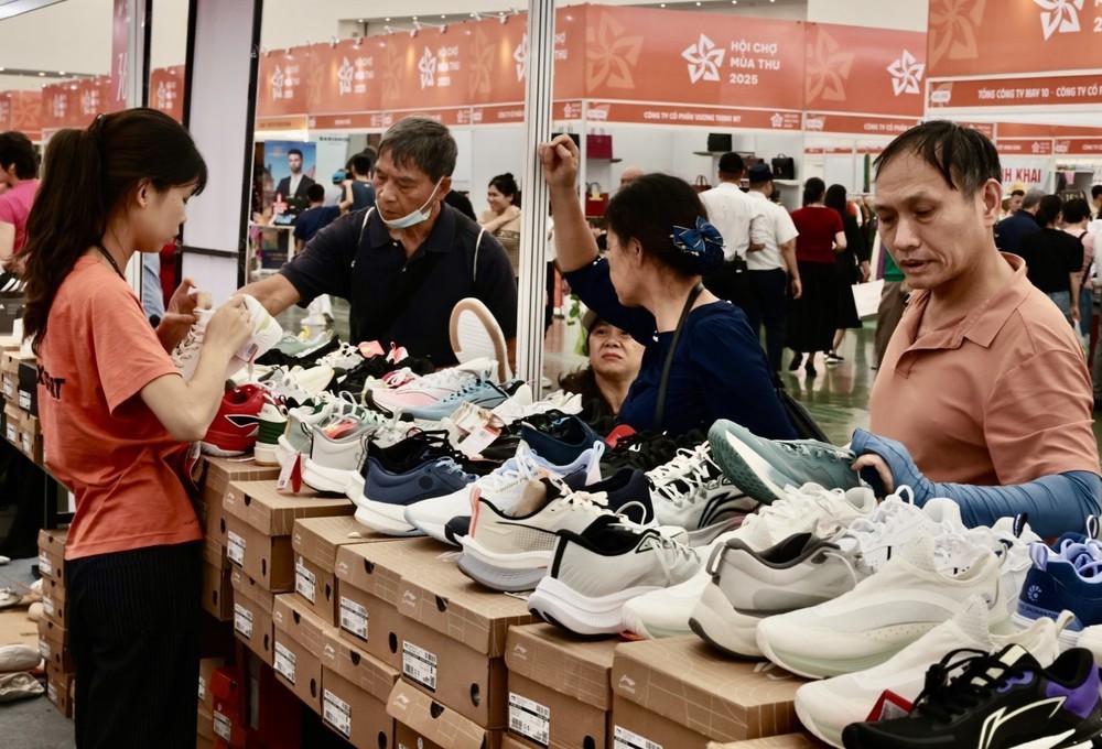 Hội chợ Mùa thu 2025: Cơ hội "vàng" cho doanh nghiệp kết nối - Ảnh 4. Hội chợ Mùa thu 2025: Cơ hội "vàng" cho doanh nghiệp kết nối - Ảnh 4.